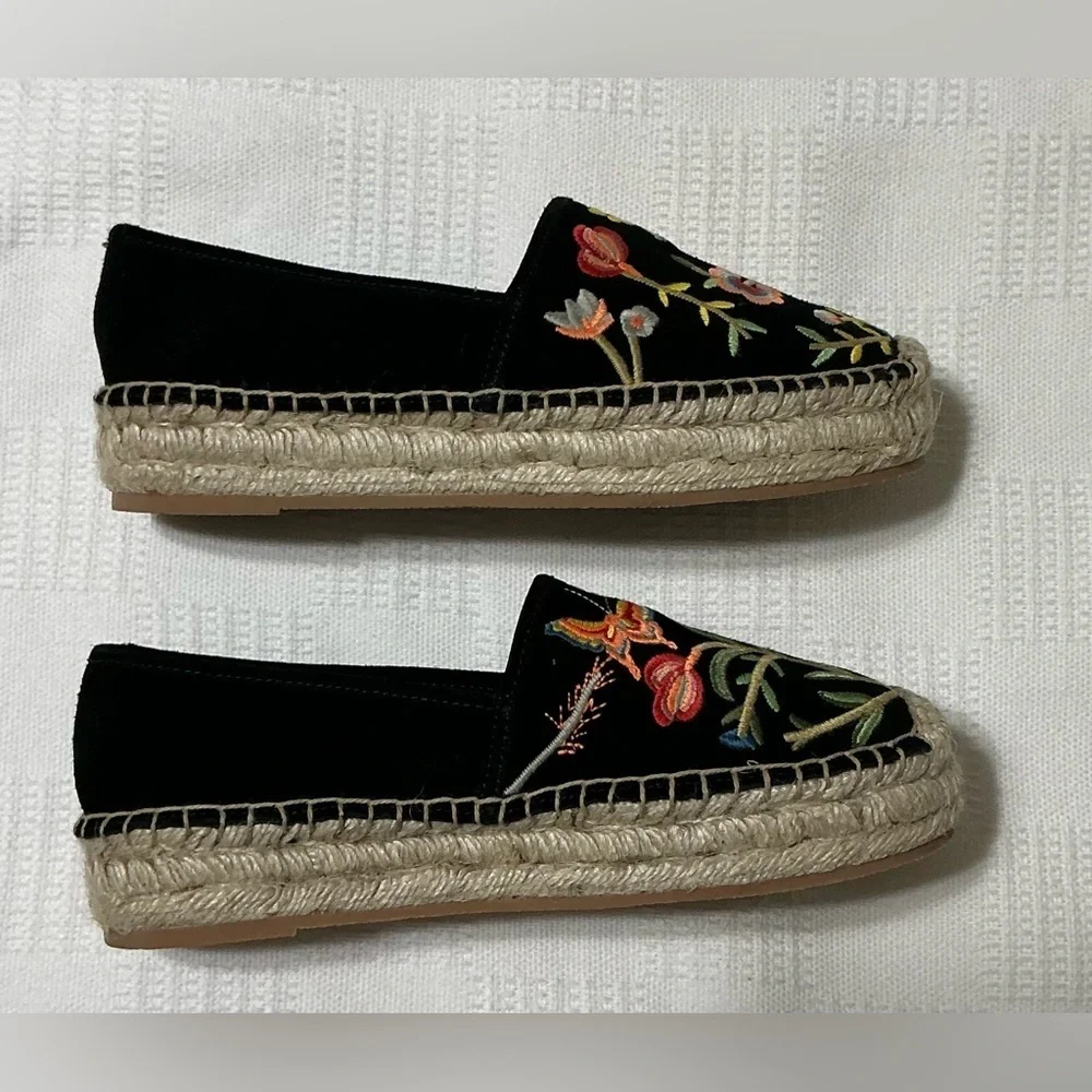 Johnny Was Embroiled Espadrilles Size 6M